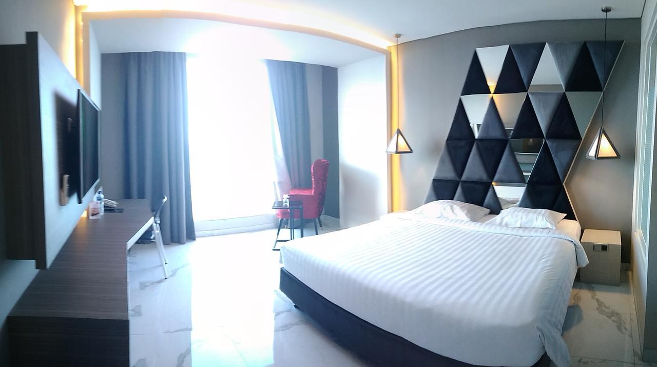 M Hotel Kupang Kupang  Exterior foto